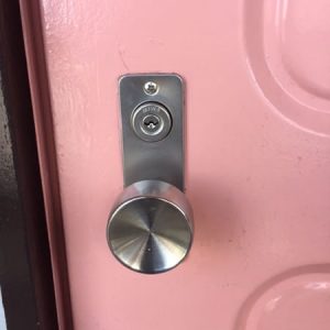 玄関ドアシリンダー交換